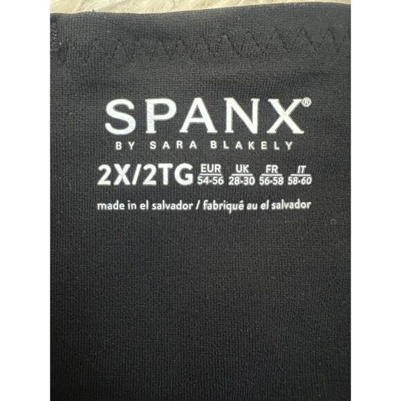 Spanx Womens Plus Size 2X Cropped Black Leggings High Waisted Stretch Activewear - Picture 4 of 9